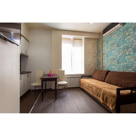Studio Apartments In The City Center Carcóvia Exterior foto