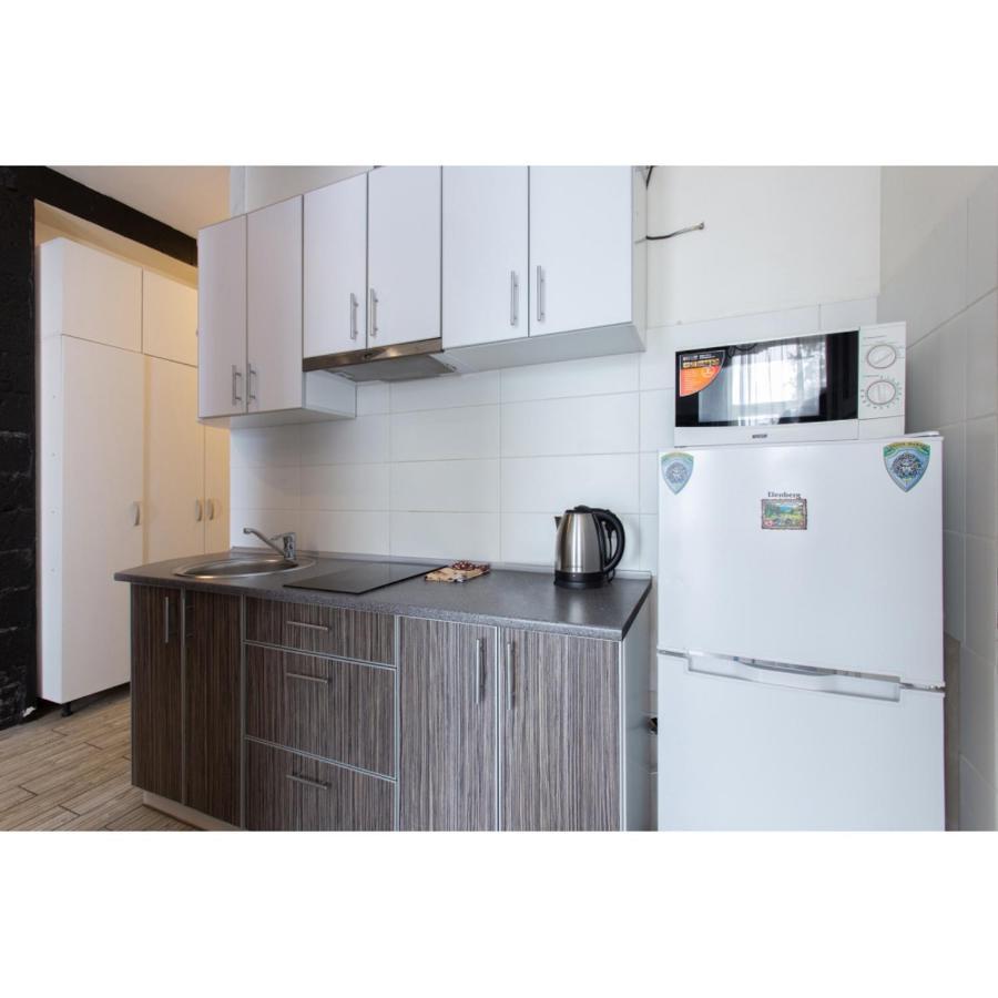 Studio Apartments In The City Center Carcóvia Exterior foto